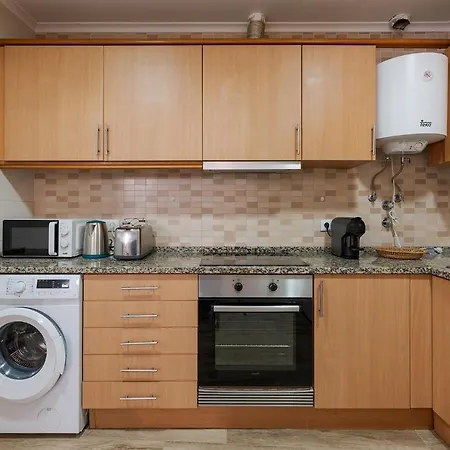 Apartment Santos Gem Iii - Space In Trendy Neighborhood Lisbon